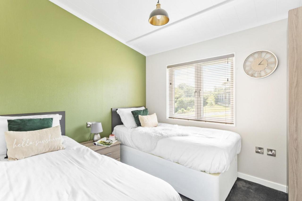 Rose Lodge, 21 Roadford Lake Lodges Lifton ภายนอก รูปภาพ